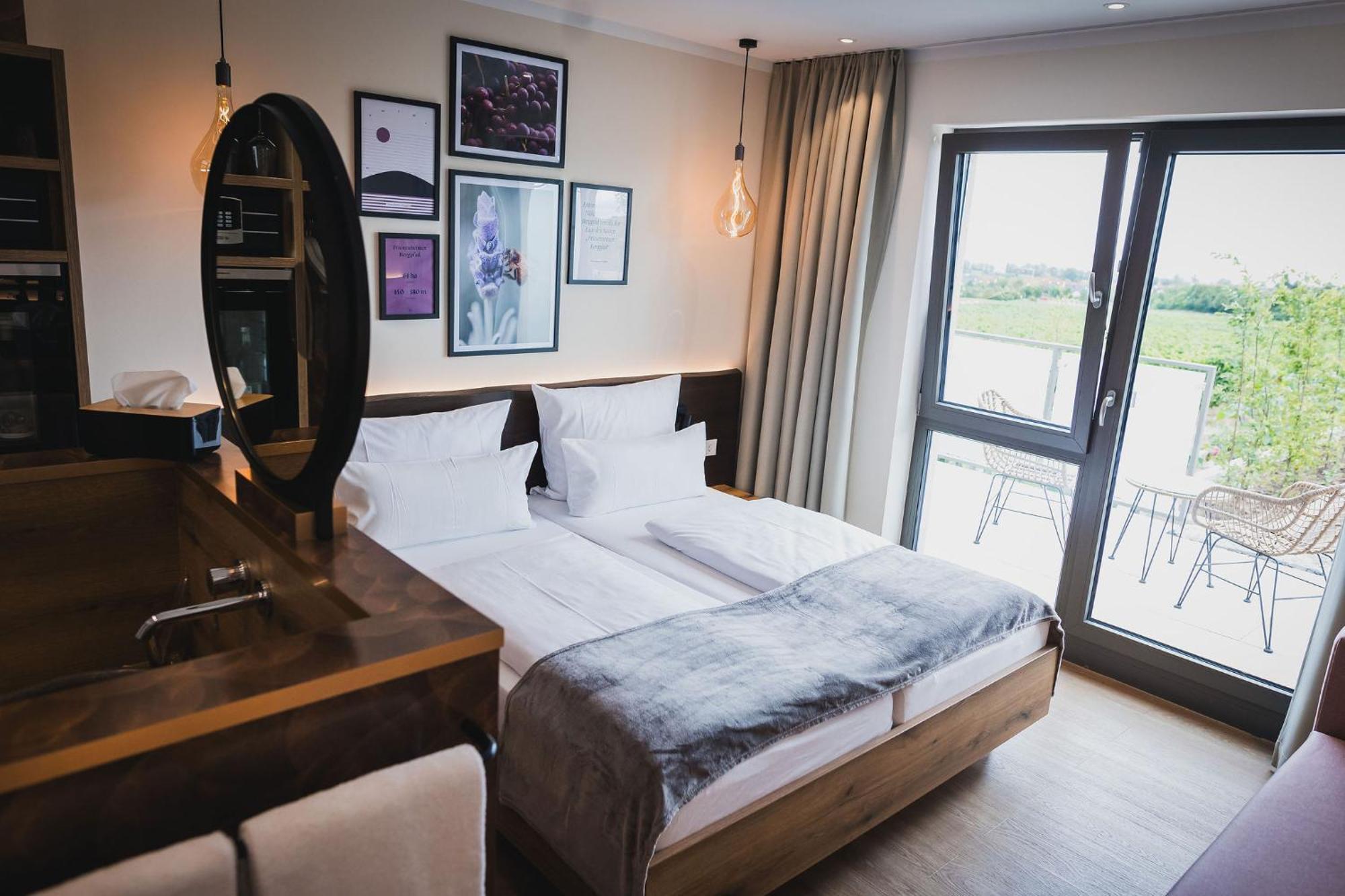 Weinzuhause Hotel-Restaurant-Vinothek Mommenheim Buitenkant foto